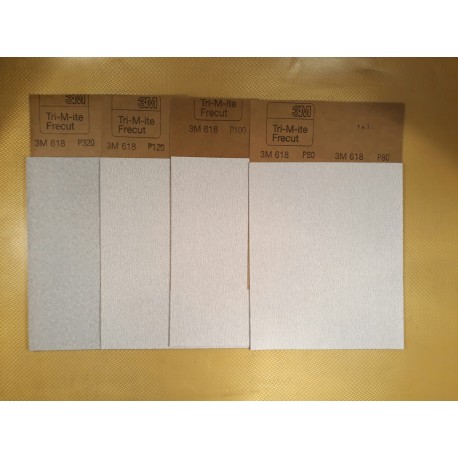 LOT DE 8 FEUILLES DE PAPIER DE VERRE À SEC 3M 618